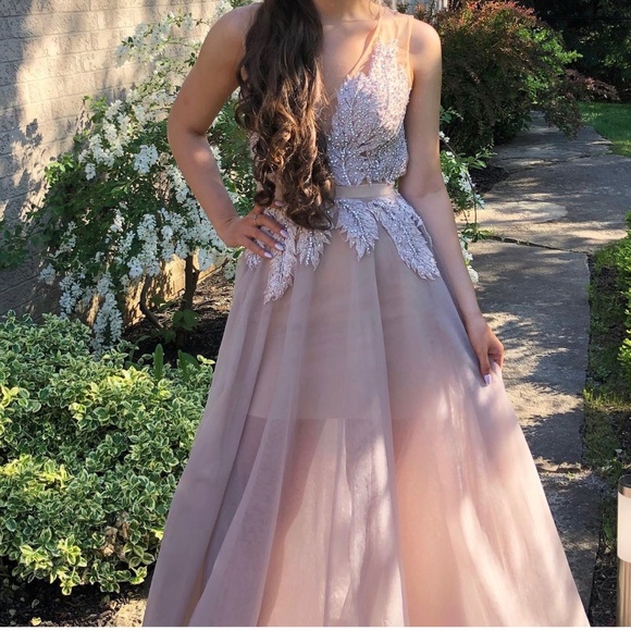 Prom Dress!! - Picture 4 of 5